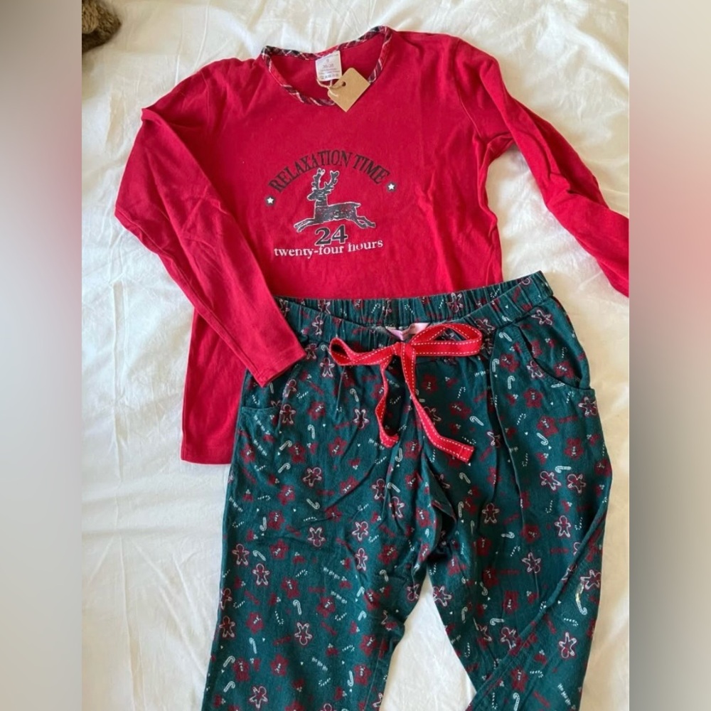 Festive Red and Green Women's Pajama Set